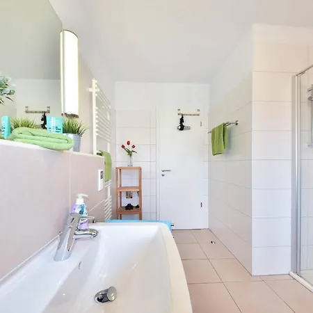 Kaja Achterland * Korswandt